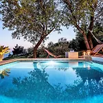 Сasa de vacaciones Rita Mit Blick Auf Wasser By Interhome Makarska